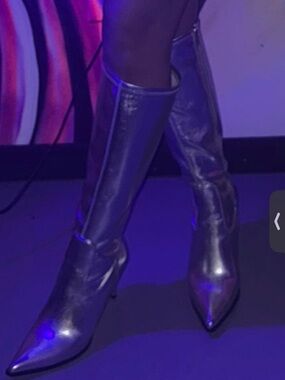Metallic Purple Pointed-Toe Knee Boots - Women's Fashion Boots